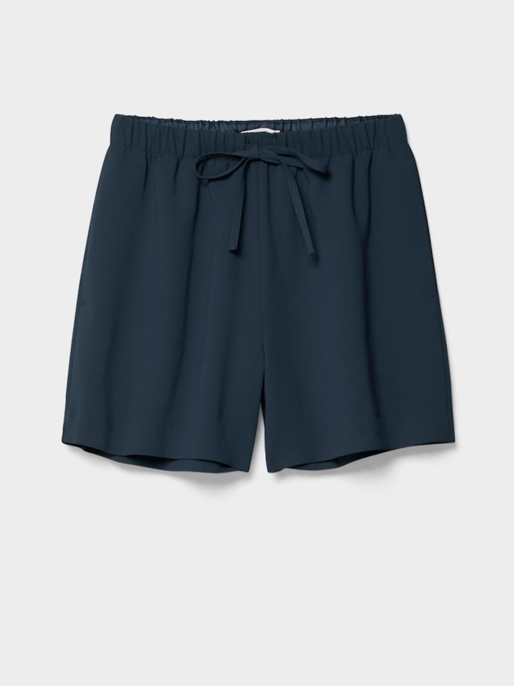 Aritzia The Lodge Short Mid-Thigh Crepette - Admiral Size XL NWOT